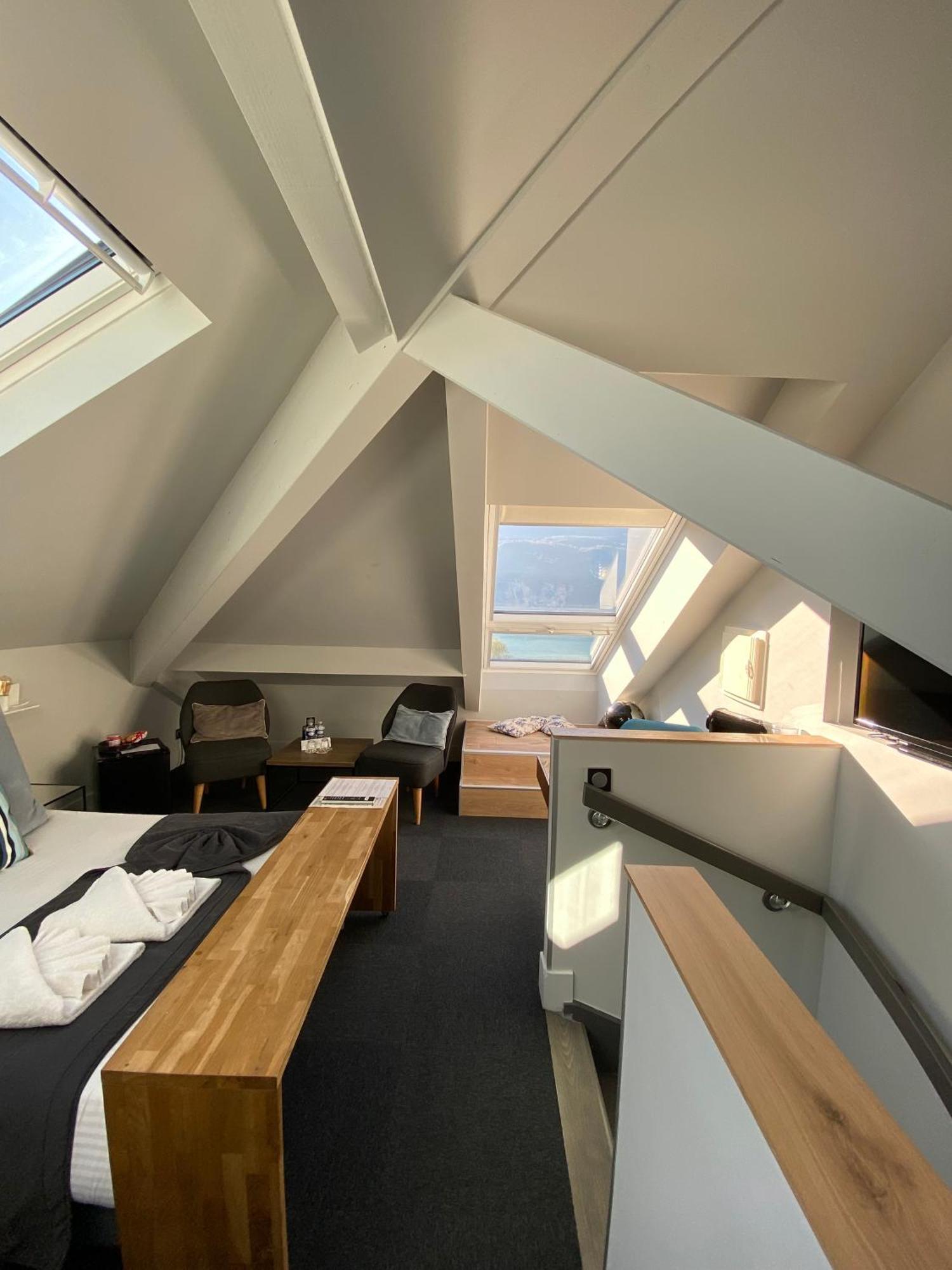 Les Suites Du Lac Aix-les-Bains Quarto foto