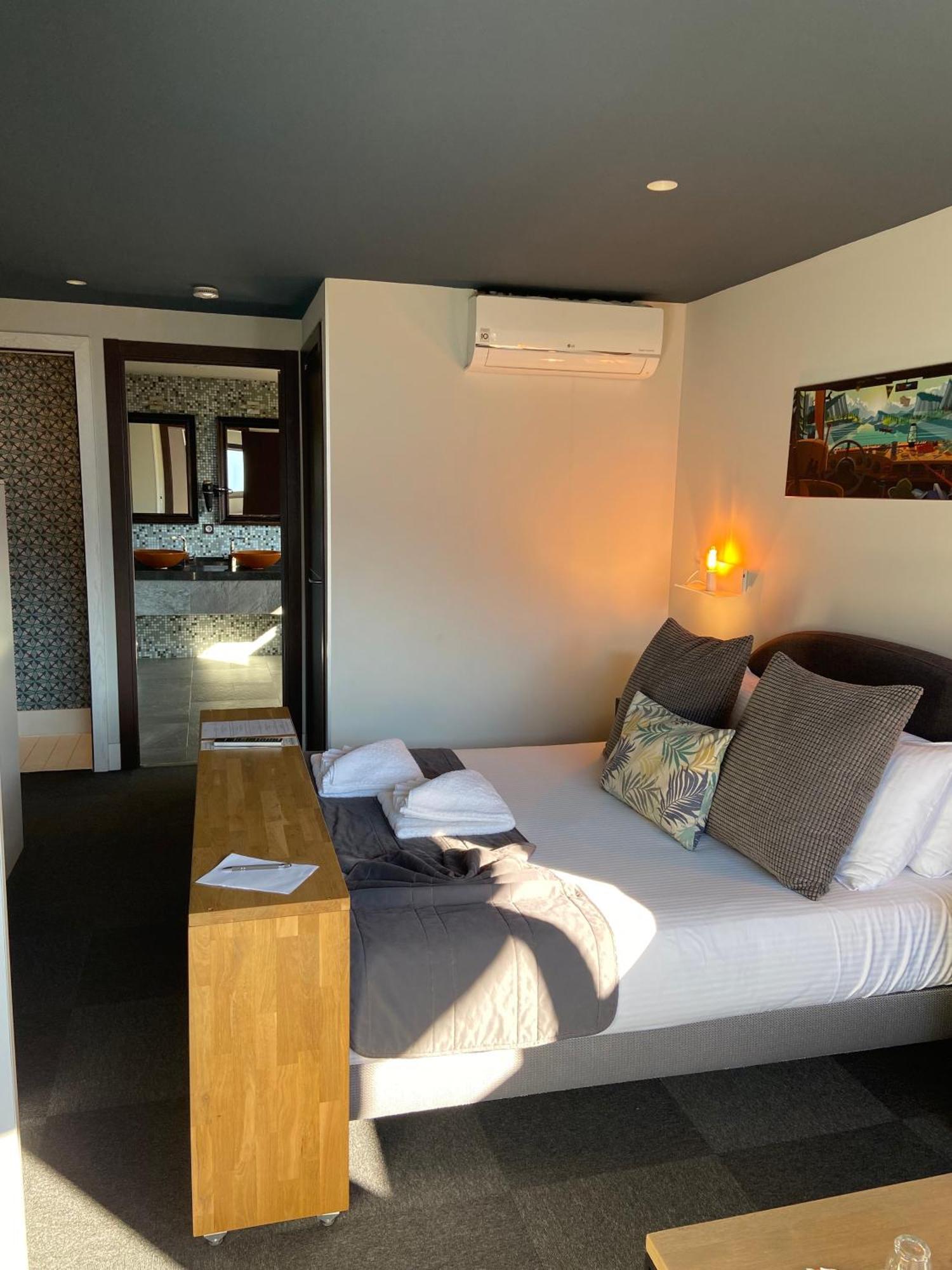 Les Suites Du Lac Aix-les-Bains Quarto foto